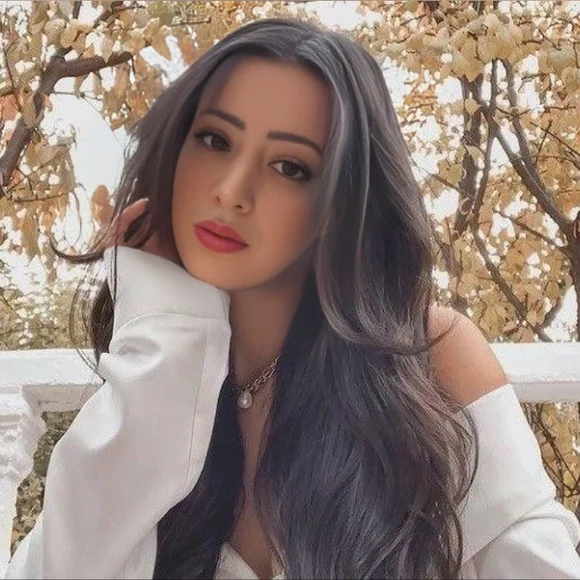 Meet The Posher, Amanda S. - Picture 11 of 16